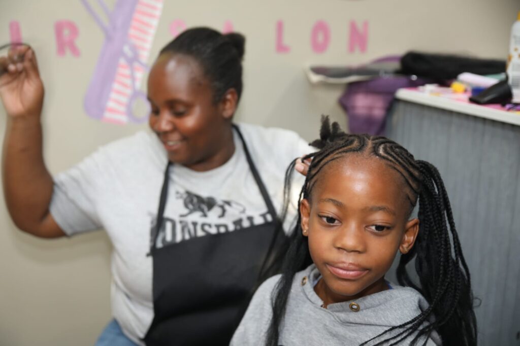 Braiding & Protective Styles